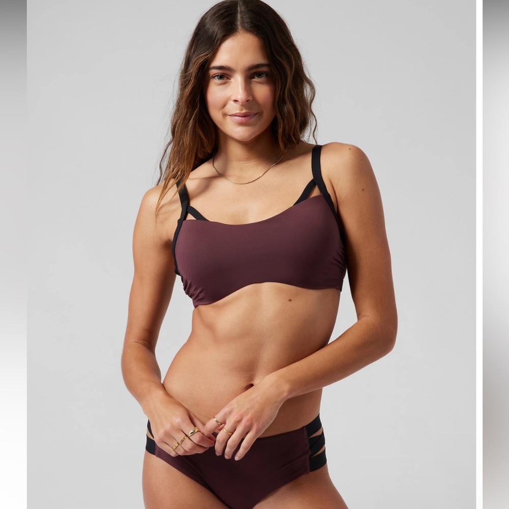 🍫NWT🍫 Athleta Palm Bra Bikini Top 36B/C